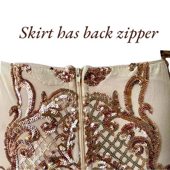 LUST & LUXE ROSE GOLD SEQUIN BROCADE TWO PIECE SET. WOMEN’S SIZE SMALL - Picture 10 of 10